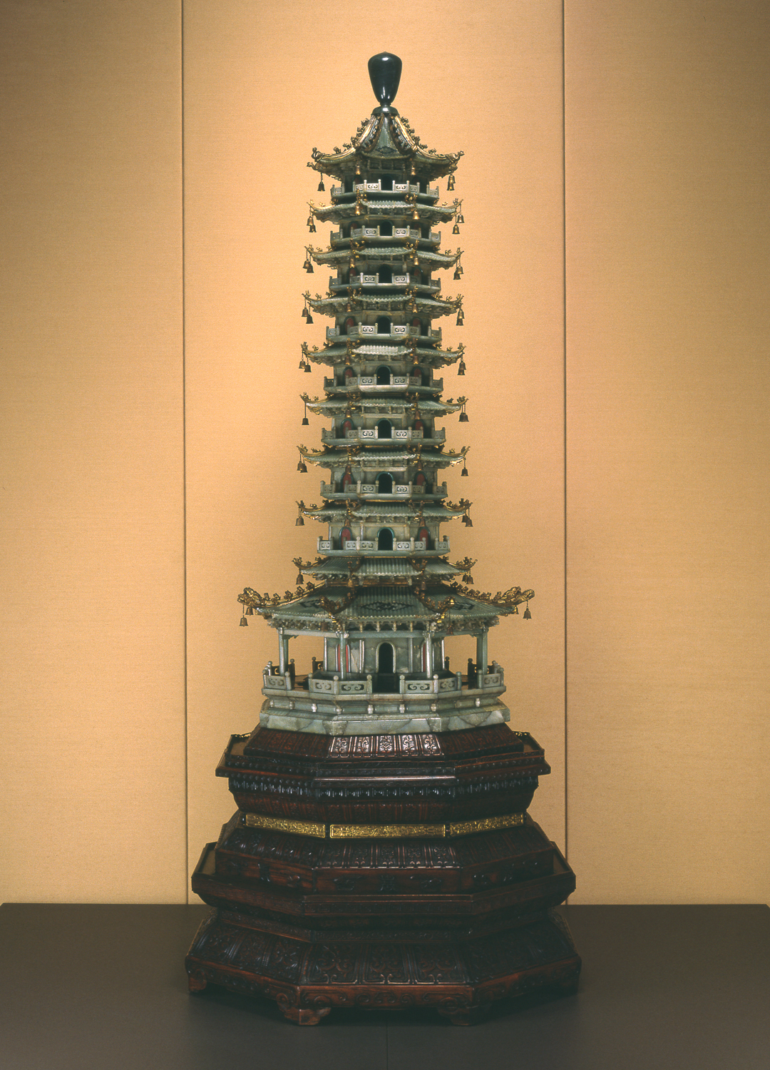 sculpture%20-%20jade%2C%20Jade%20Pagoda
